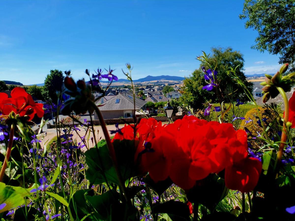 The Redgarth Otel Oldmeldrum Dış mekan fotoğraf